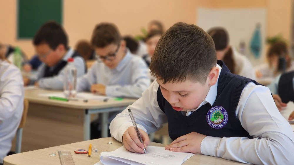 📚 ВПР стартовали!  В нашей школе начались Всероссийские проверочные работы для 5-х и 6-х классов. Эт