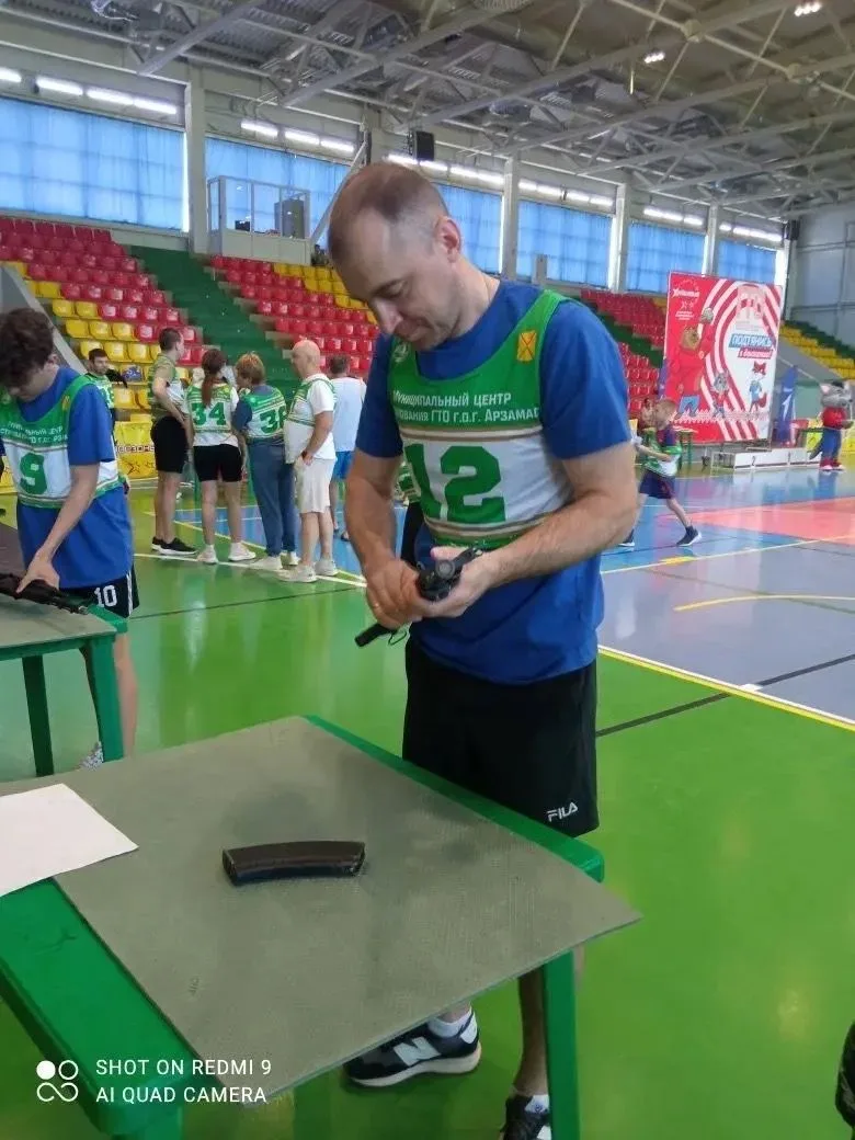 Спортивный задор и семейная сплочённость: «Семейная зарница» в Арзамасе!
23 мая ФОК «Звёздный» стал 