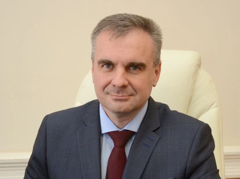 От имени коллектива ГУП РК «Вода Крыма» поздравляем Министра жилищно-коммунального хозяйства Республ