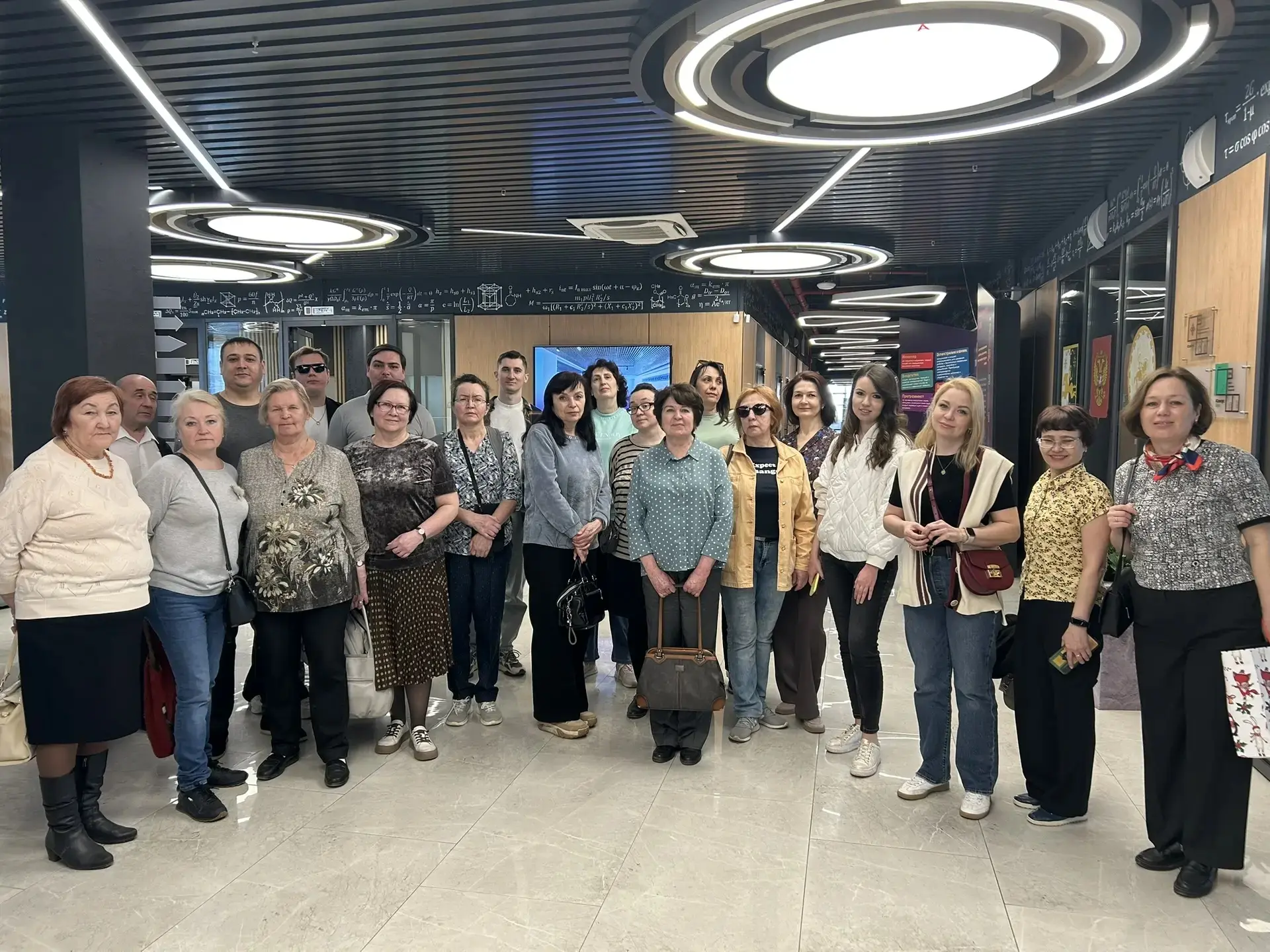 🔬 Наука в деталях, вдохновение в каждом шаге: учителя 3-й гимназии в Евразийском НОЦ.       2 апреля