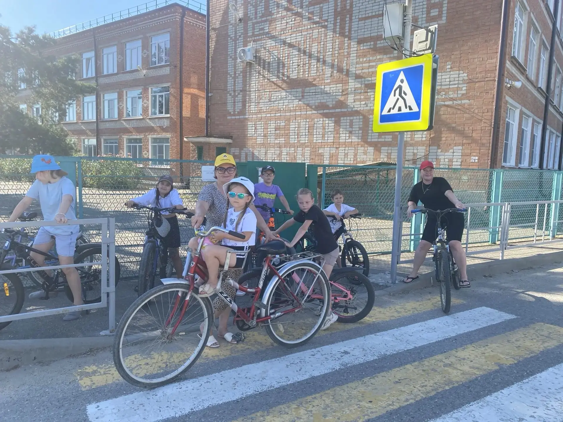 🚴‍♂️ Велопоход 4 «А»: когда километры — это про дружбу 🚴‍♀️