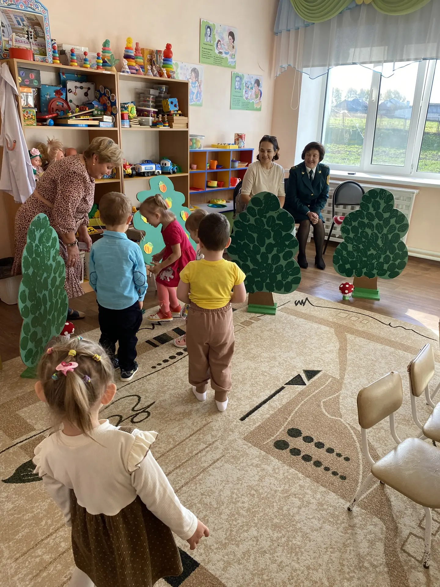 Сегодня в нашем детском саду состоялся особенный день — к нам в гости пришли специалист...