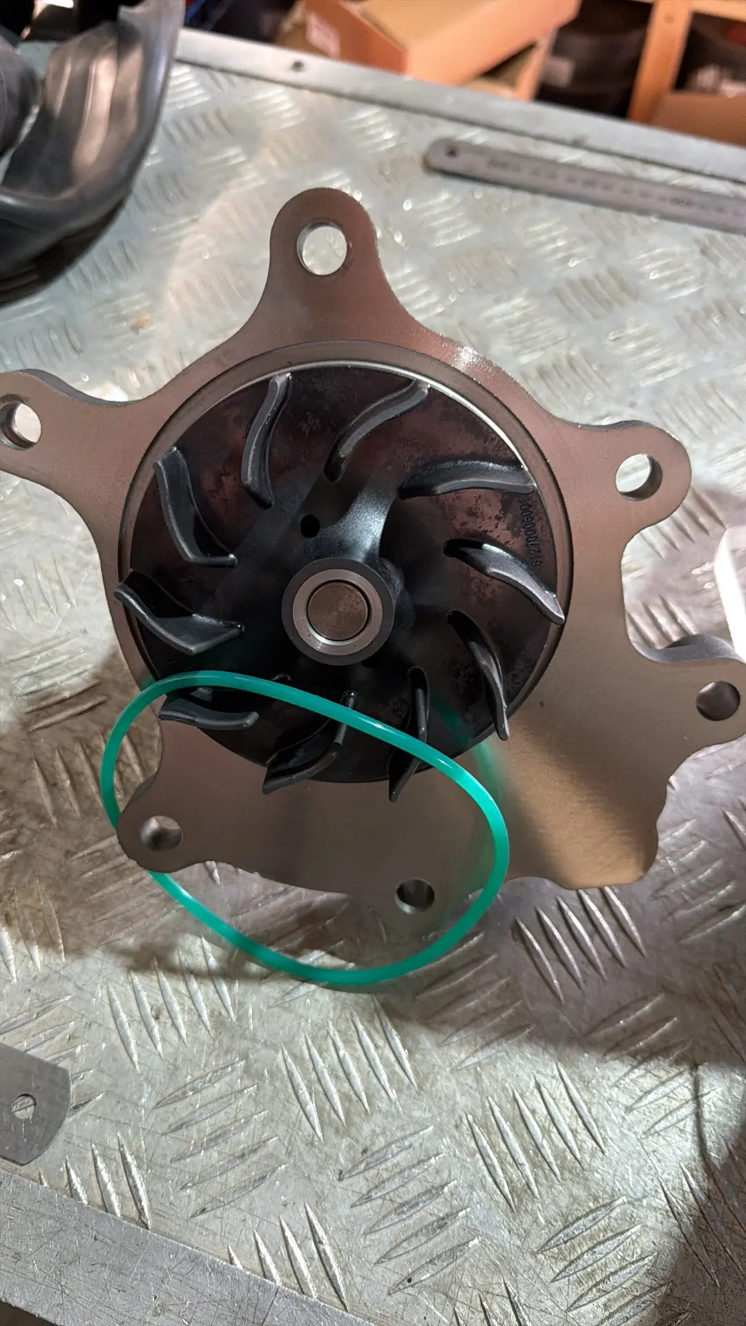 Насос водяной картридж WP12 12PK