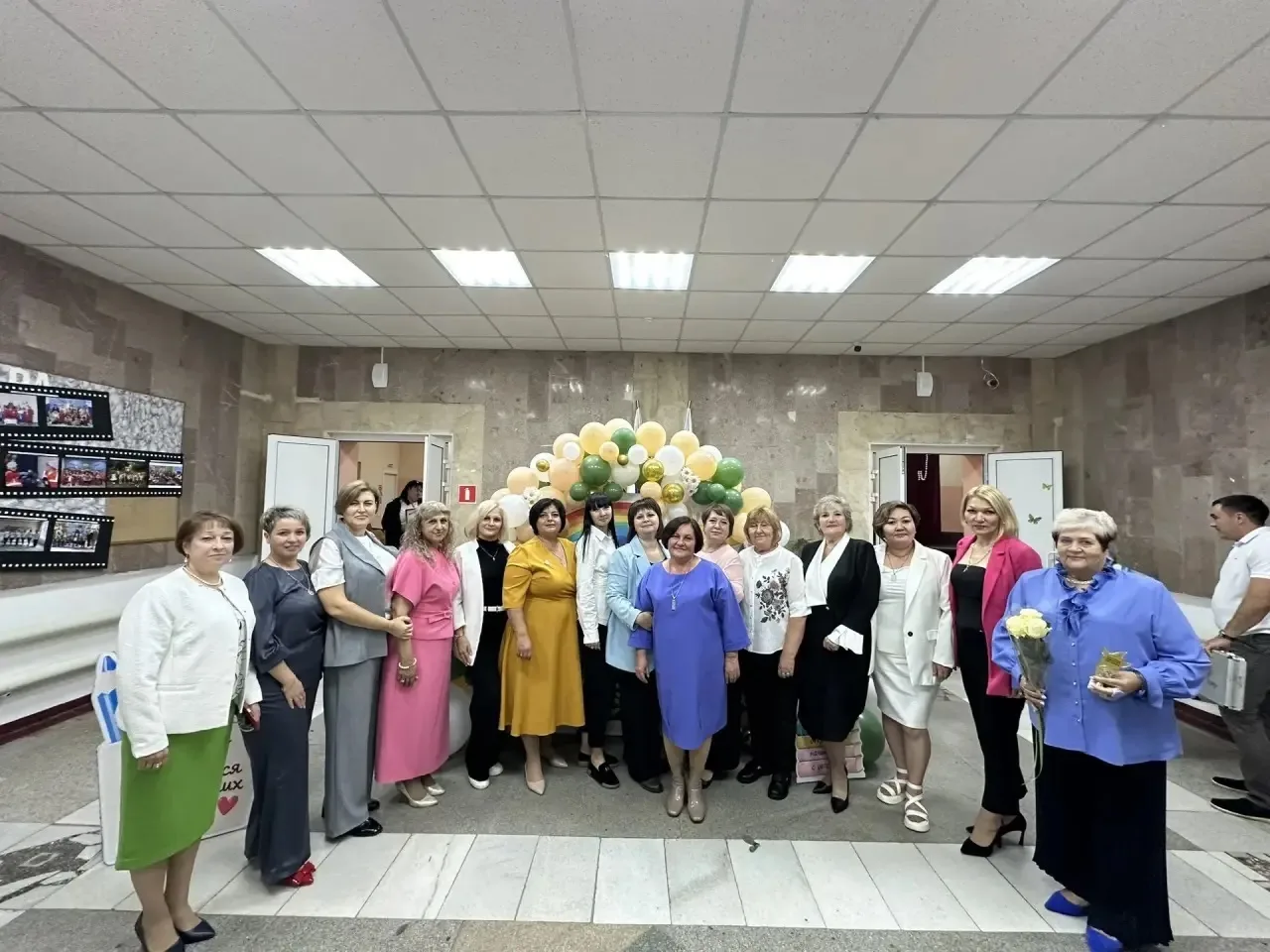 🎉 В Гагаринском районе прошел концерт, посвященный Дню дошкольного работника