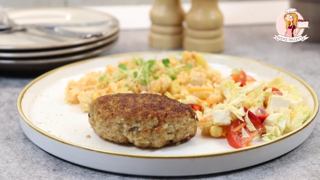 Котлеты с пекинской капустой и овсянкой