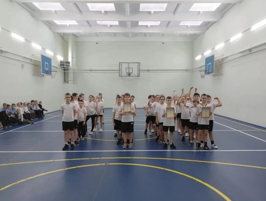 🌟 Месячник оборонно-массовой и военно-патриотической работы - это множество спортивных мероприятия д