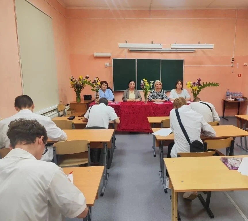 1 июня в нашей школе начался ответственный период для наших девятиклассников – время ит...
