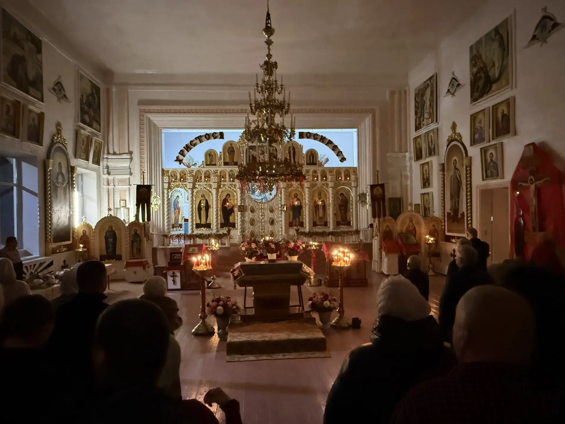 Сегодня вся Россия отмечает светлый праздник Пасхи.
