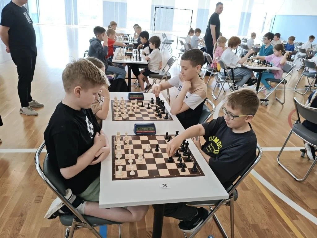 🏆 КУБОК ГУБЕРНАТОРСКОГО ЛИЦЕЯ: 80+ ШАХМАТИСТОВ, 9 ТУРОВ, АБСОЛЮТНЫЙ ПОБЕДИТЕЛЬ!