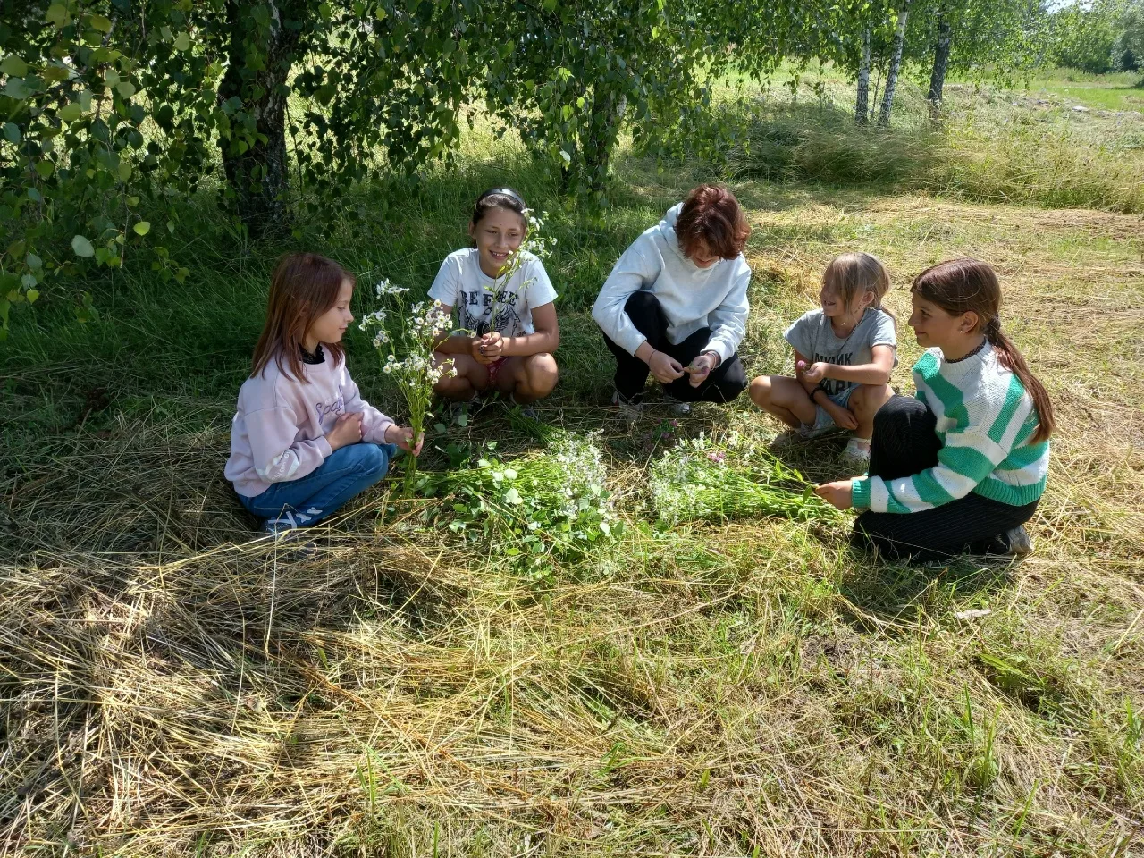7.07.26г В СДК д. Кресты прошел информационный час "Волшебство Ивана Купало"
Мероприятие позволило у