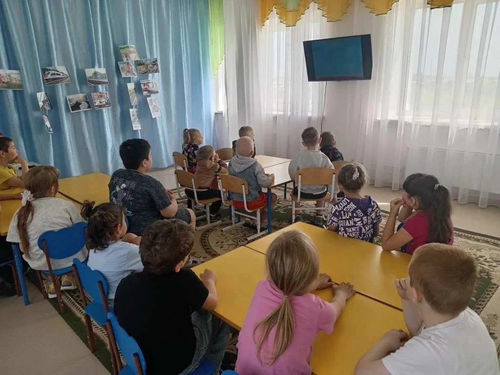 Юные пассажиры узнали о безопасности на железной дороге!