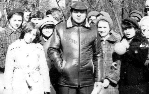 📚 Воспоминания от учеников о любимом учителе Бориса Буслаева

В июле исполнилось бы 80 лет учителю 
