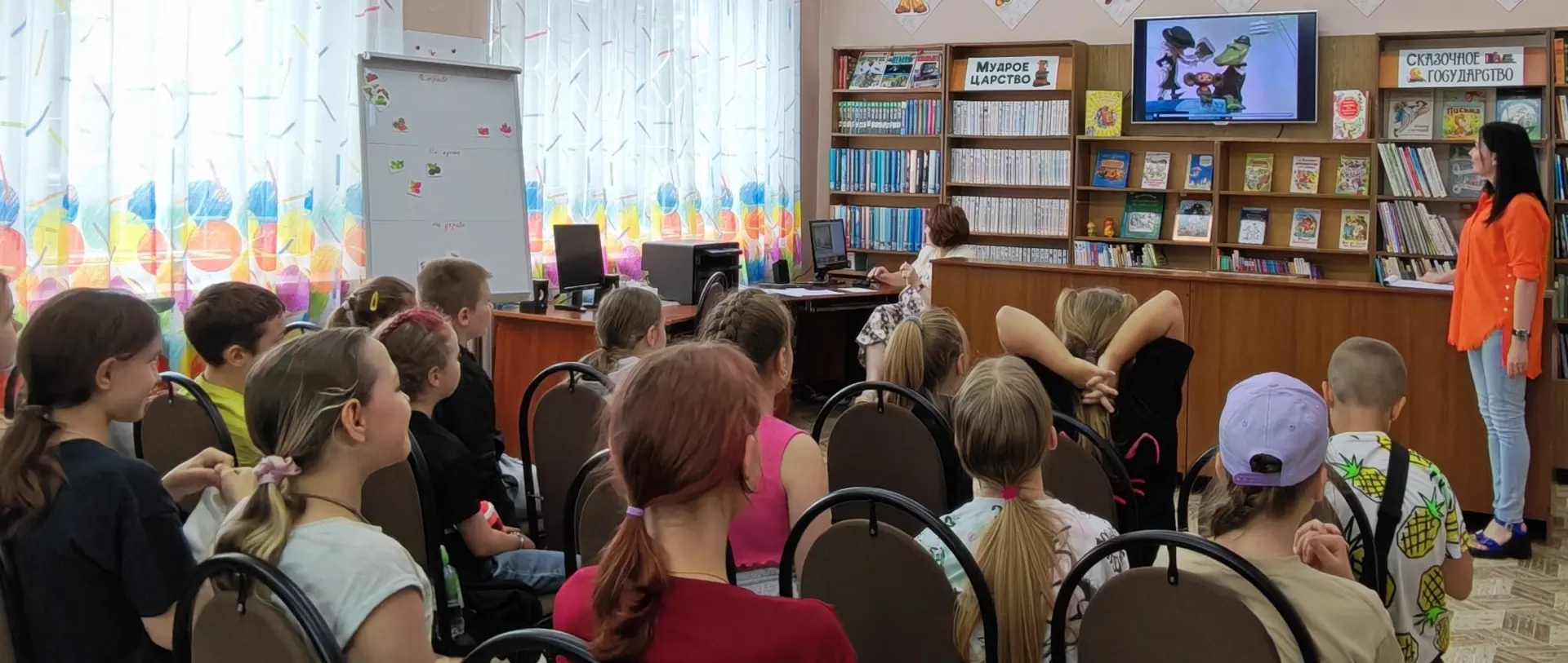 Лето — это не только солнце и каникулы, но и время для приключений! 🌞📚

Для ребят из лагеря «Летог