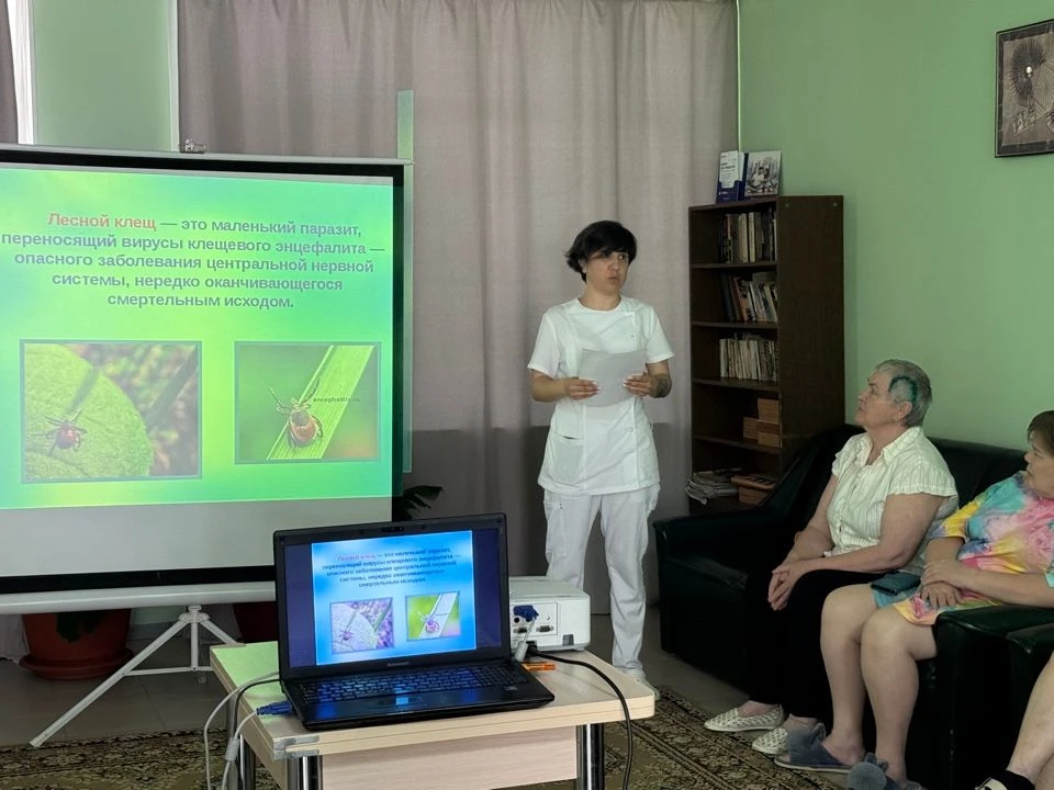 Весна -  сезон активности клещей, причиняющих вред здоровью населения. Для отдыхающих пожилого возра