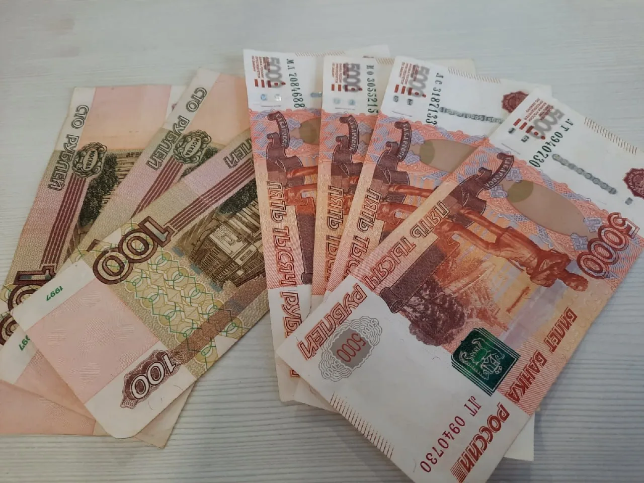 😱Житель Курской области избил мать до смерти из-за денег на алкоголь  В Железногорске утвердили обви