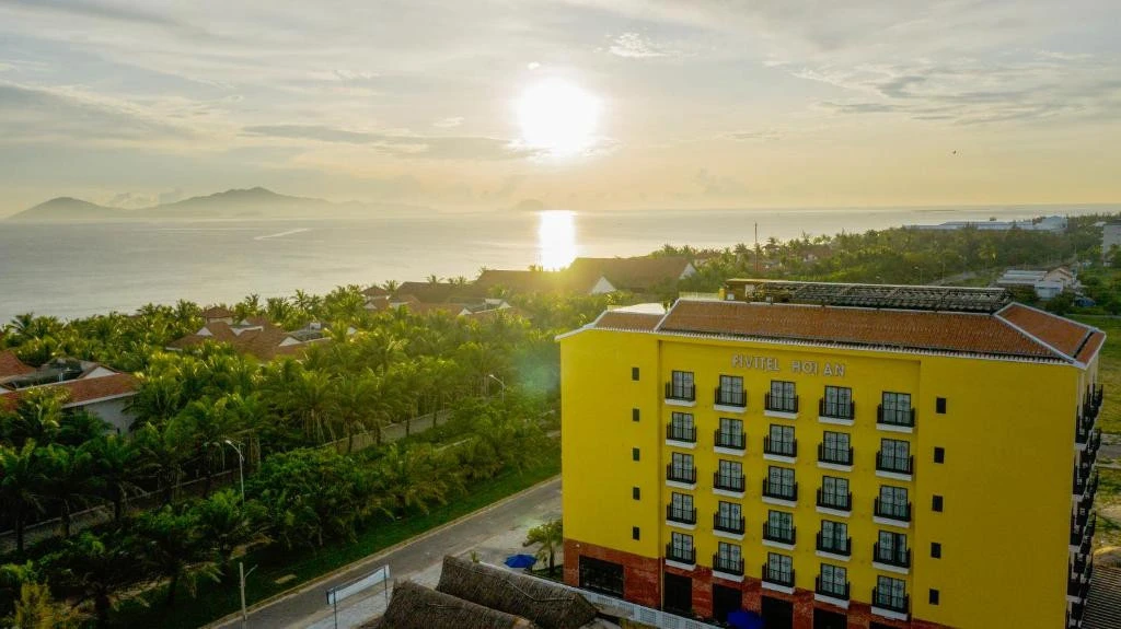 Откройте для себя FIVITEL HOI AN HOTEL 4* во Вьетнаме, уютный отель всего в 150 метрах ...