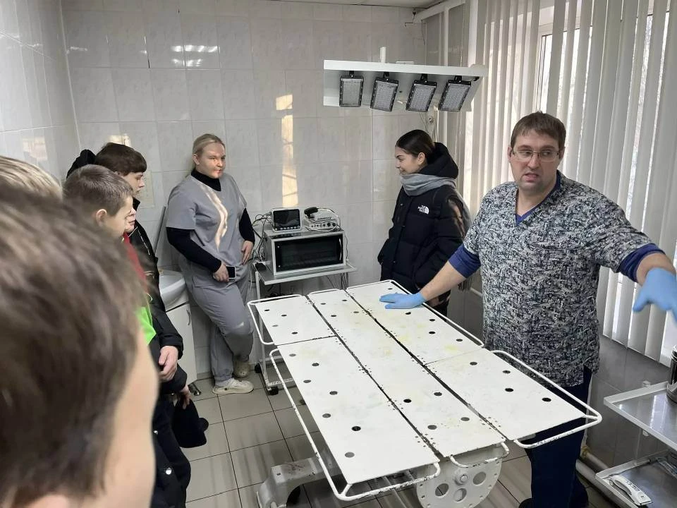 26.02.2026 года обучающиеся 7 А, 9 Г, 11 Б классов нашей школы посетили КГКУ Шарыповский отдел ветер
