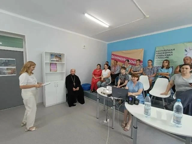 https://martvestnik.ru/vstrecha-rodnye-ljubimye-razgovor-o-cennosti-semi/ Встреча «Родн...
