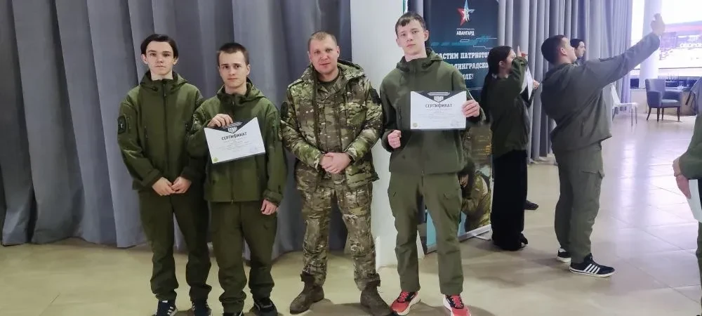 😁 Кажется, только вчера наши ребята из 10 "А" и 10 "Б" классов отправились на учебные сборы по основ