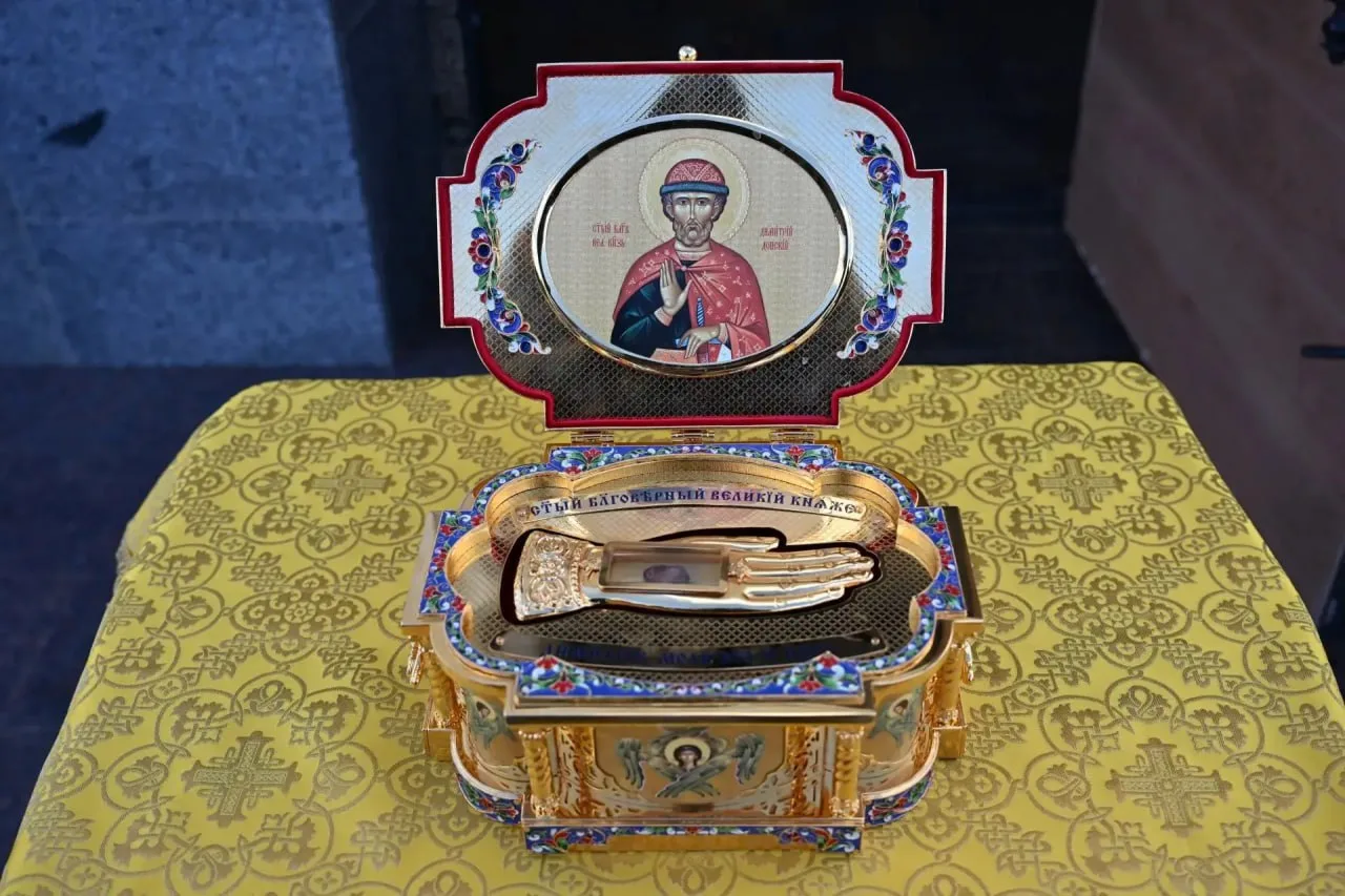 🙏  На Донбасс прибыла святыня возрастом больше 6 веков