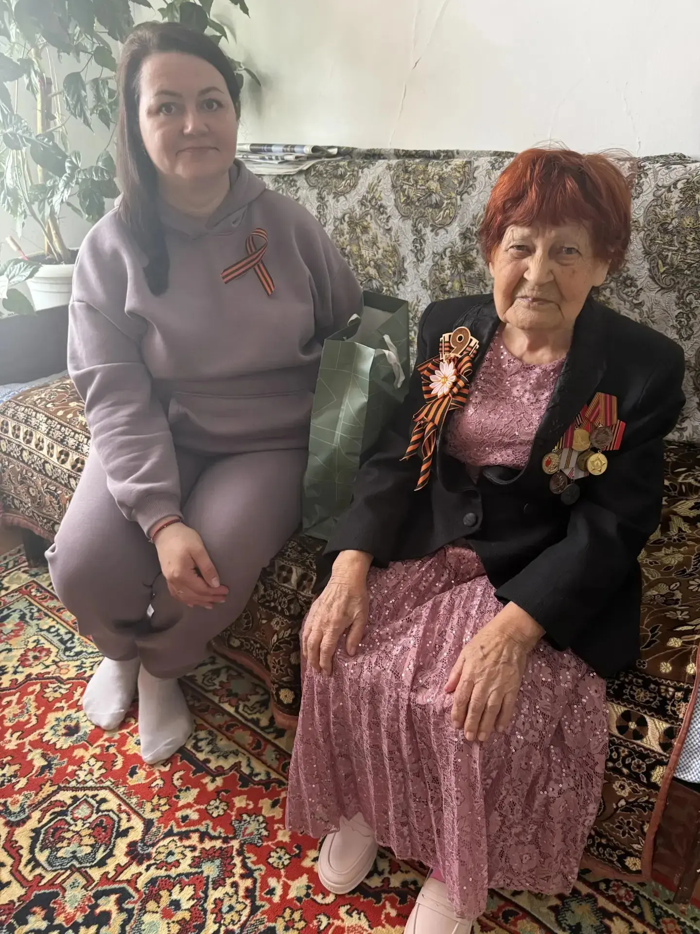 Главный врач Ханты-Мансийской районной больницы Сулейманов Марат совместно с коллективо...