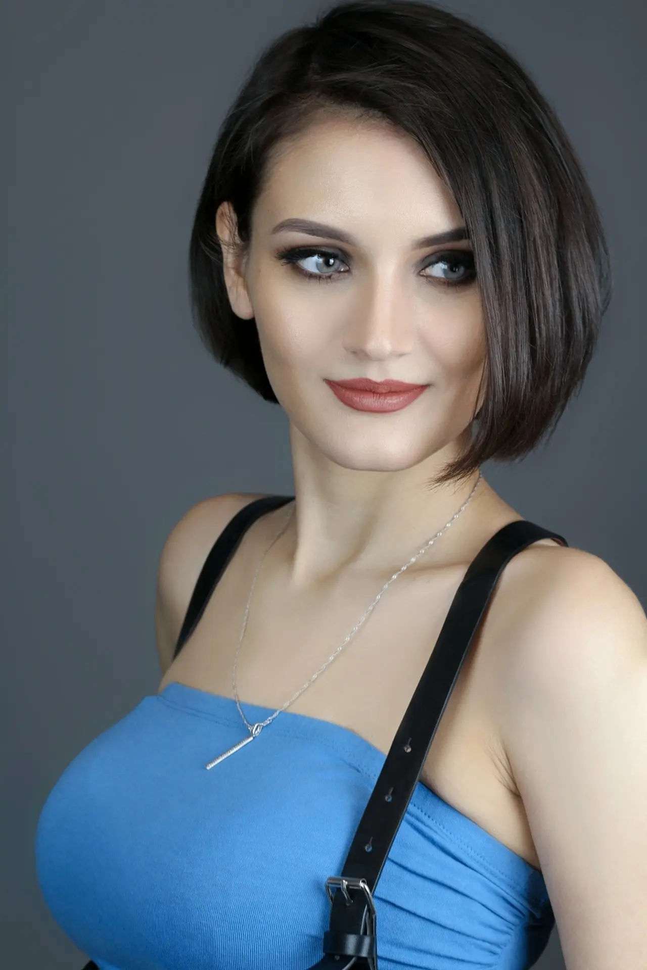 Немного косплея по Resident Evil 3 на вечер.