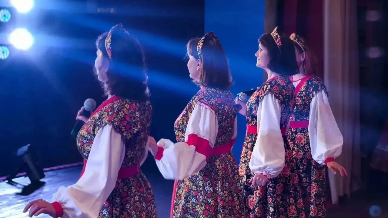 🎭 В Западной Двине открыли творческий сезон в обновленном КДЦ
