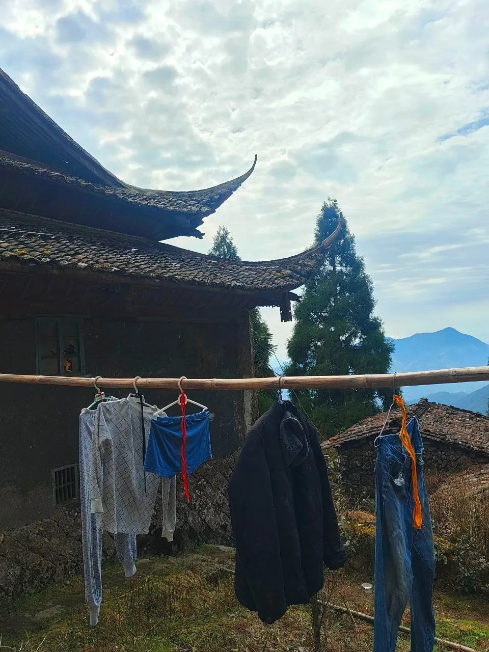 ⛩ Все перемены лишь повод обновить свои знания о себе в этом мире.