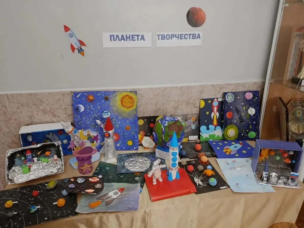 🚀 Неделя, посвящённая Дню космонавтики: как это было!  На этой неделе наша школа превратилась в наст