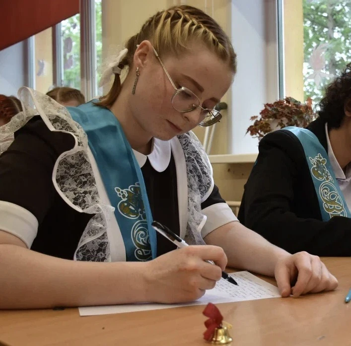 НАШИ ВЫСОКОБАЛЛЬНИКИ! ЕГЭ-2026 🎉
🧪 90 БАЛЛОВ ПО ХИМИИ!

В этом году ЕГЭ по химии в нашей школе сда