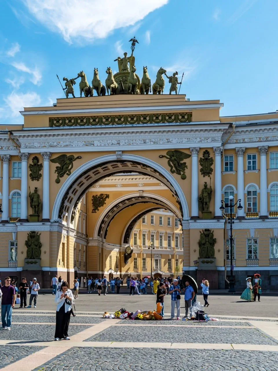 🏛 Триумфальная арка (Арка Главного штаба)