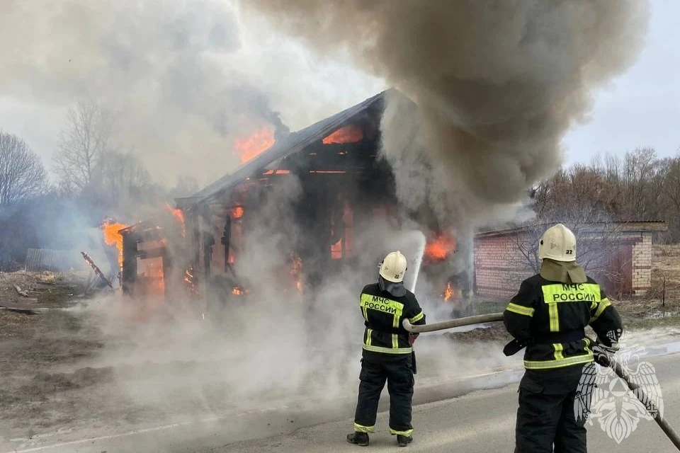 🔥 Пожар в Палехском районе: горел частный дом    Вчера, 12 апреля, в 08:08 в службу спасения поступи