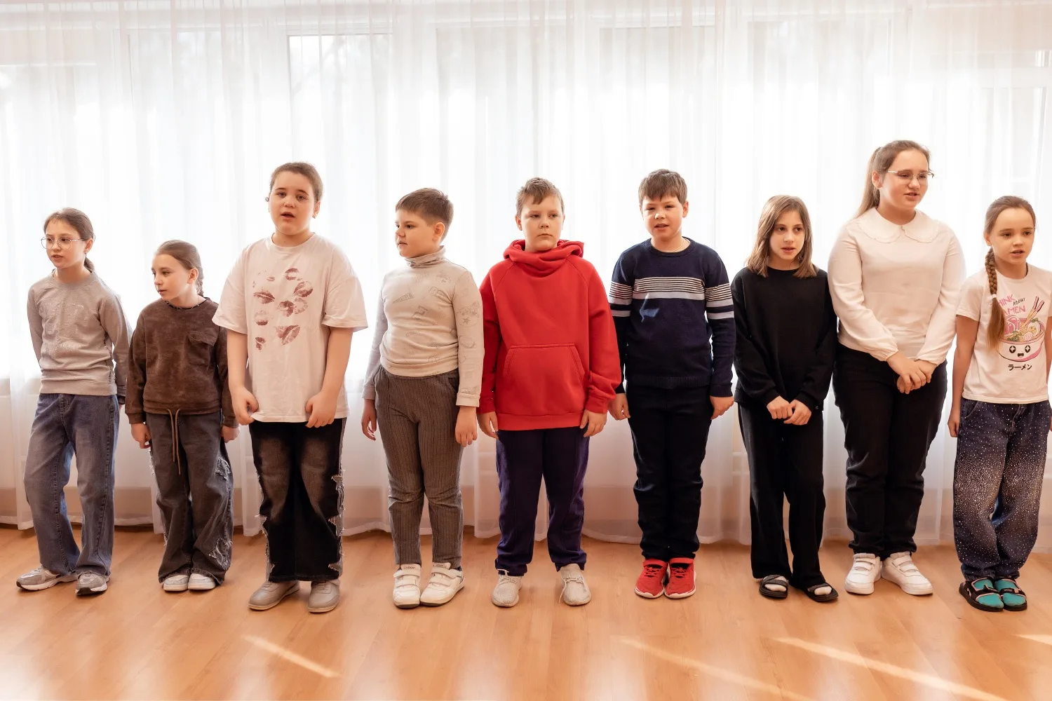⭐️Начало новой недели в нашей школе⭐️  ✔️Неделя стартовала с традиционной торжественной церемонии - 