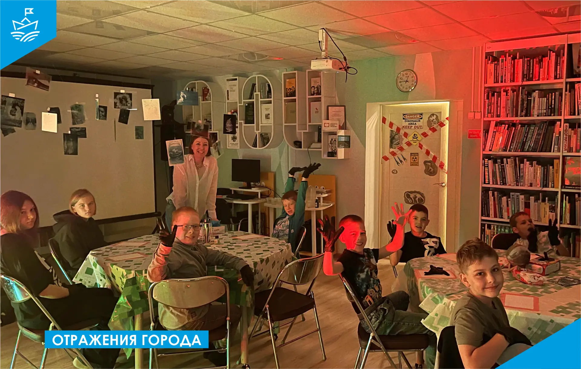 📸«Отражения города»📸 
💥Можно ли прочитать город так же, как читают книгу? Обычно мы замечаем выве