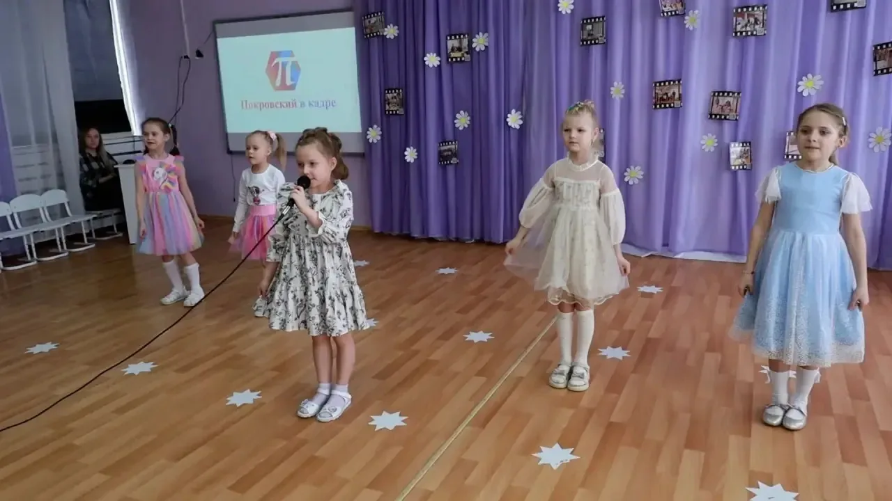 🎬 «Покровский в кадре»: ветераны и юные корреспонденты «Комплекса Покровский»  25 марта в МАОУ СШ «К
