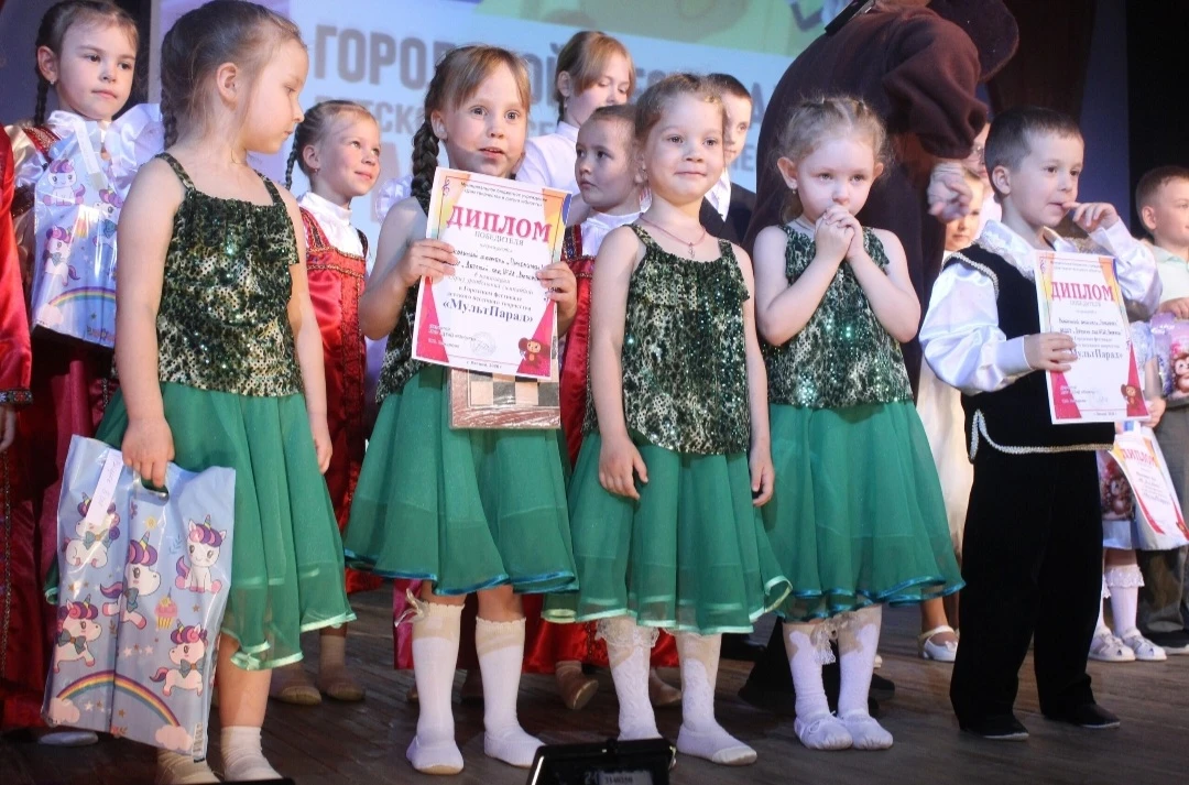 🎶 Сегодня в рамках Года единства народов России прошел IV Городской фестиваль детского...