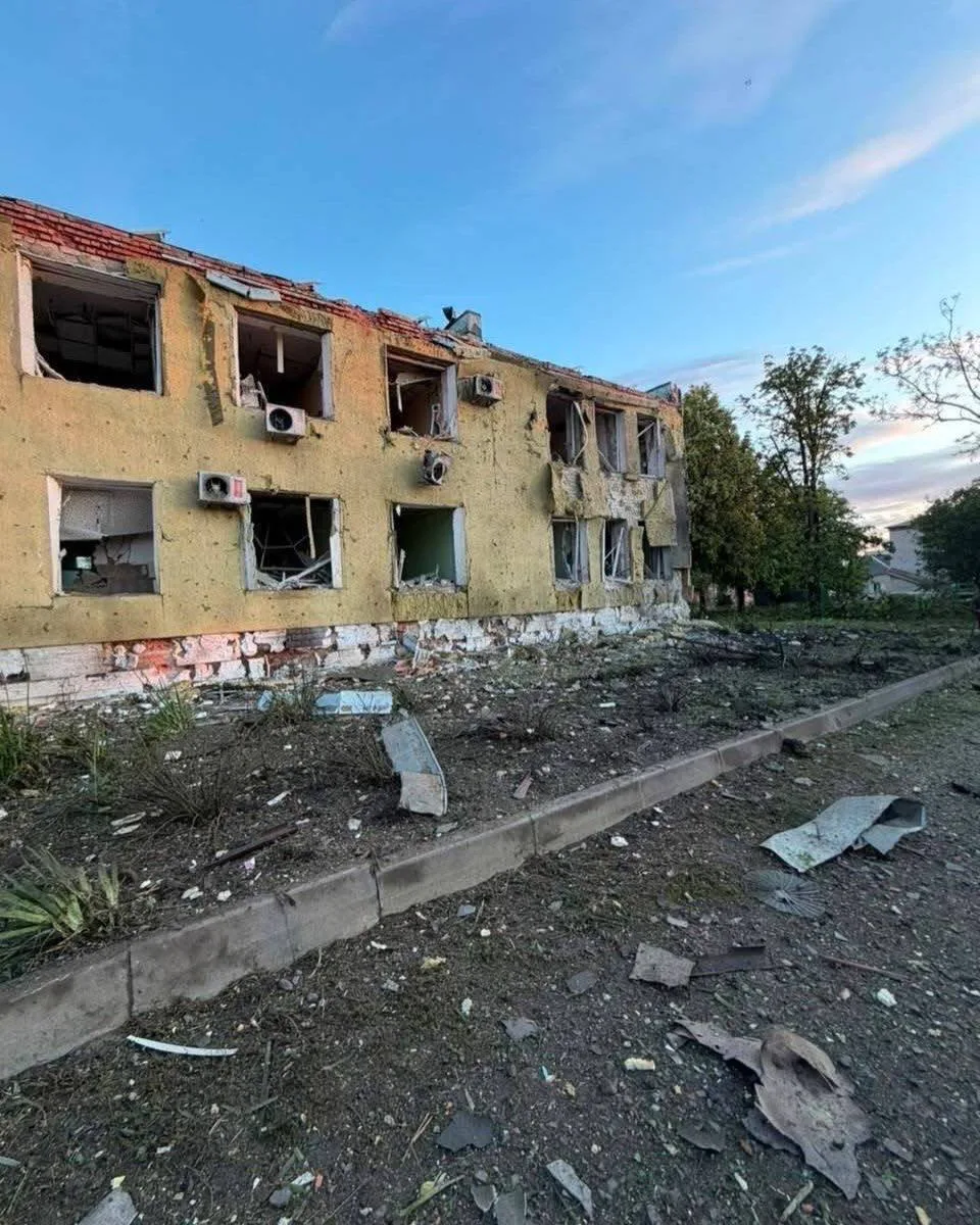 Был прилет по больнице в н.п Шевченково. Минус всушники, которые проходили лечение после передовой.