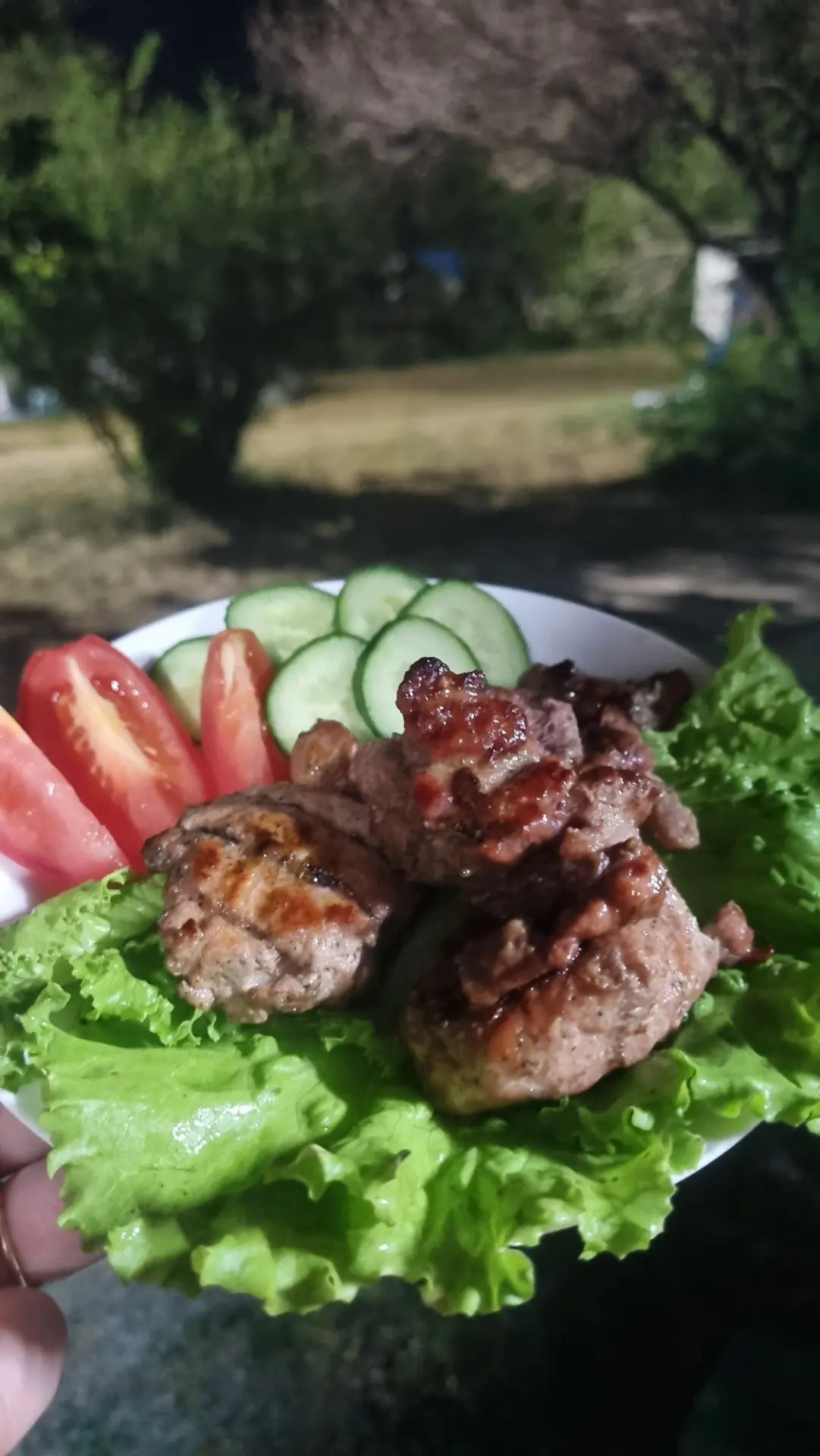 12 ч ночи...и я ем...и мне вкусно 😋...  про вес будем  думать потом😂😂😂