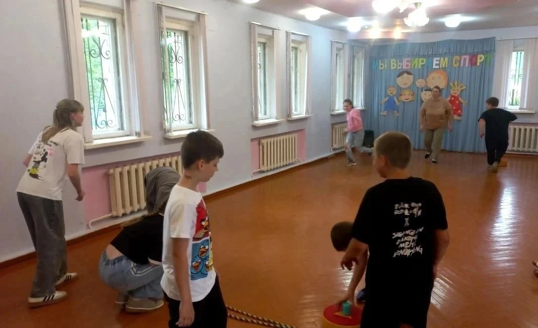 ✨День мира возможностей в школьном лагере!✨ 
👇Сегодня в нашем лагере прошёл невероятно насыщенный и
