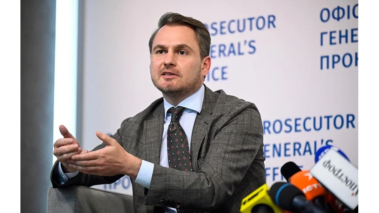 На Украине новый скандал: генпрокурор выступил против НАБУ и тут же сбежал из страны
