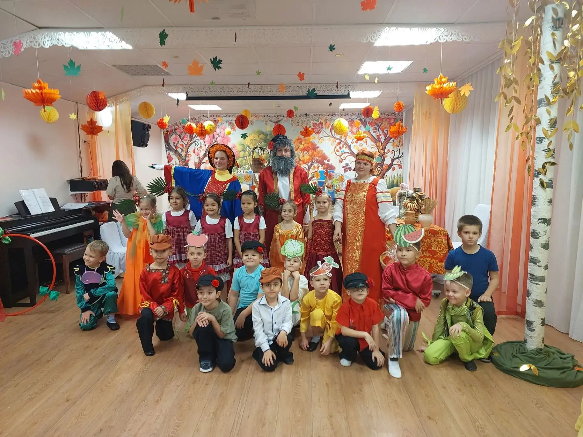 🍁 Золотая осень в МБДОУ "ДС № 9 «Зимушка»"! 🍁В подготовительных группах «Умка» и «Кол...