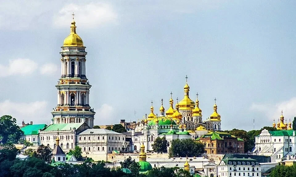 Киево-Печерская лавра — один из древнейших монастырей Киевской Руси, одна из важнейших православных 