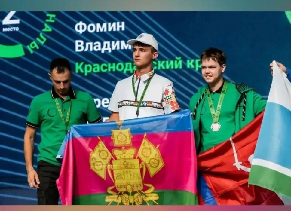 🎊Гордимся волонтёром Дома культуры станицы Дмитриевской🎊