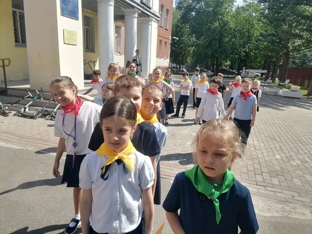 1"А" КЛАСС: ПЕРВЫЙ ШКОЛЬНЫЙ ГОД – В КОПИЛКУ!  💫 Вот и пролетел первый учебный год для наших первокла