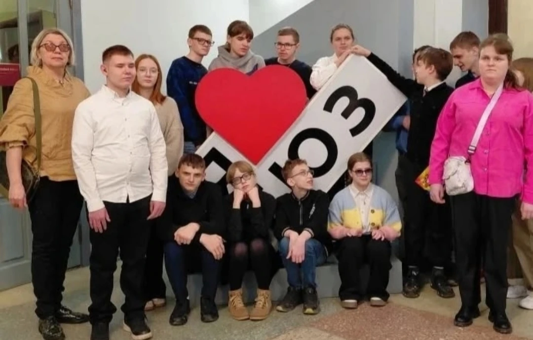 🎭28 апреля обучающиеся 5а, 6, 8 классов нашей школы-интерната в сопровождении учителей...