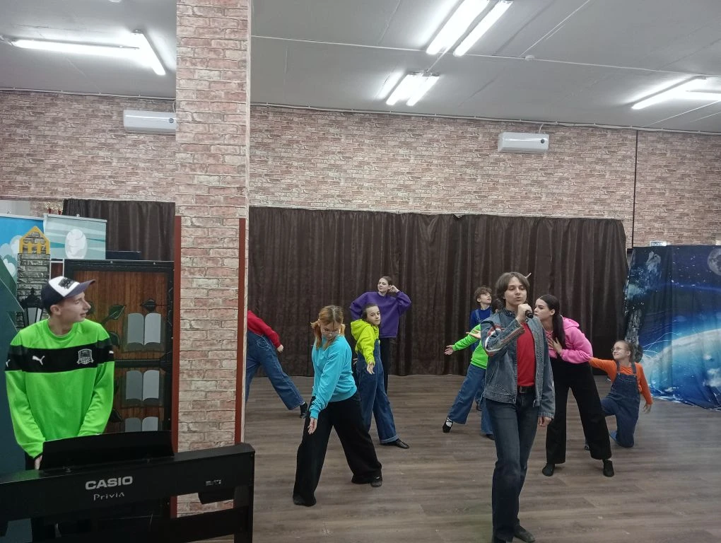 🎭🔥 СЛУЧИЛОСЬ! 28 мая 2026 года родители образцового художественного коллектива «ПУПС»...