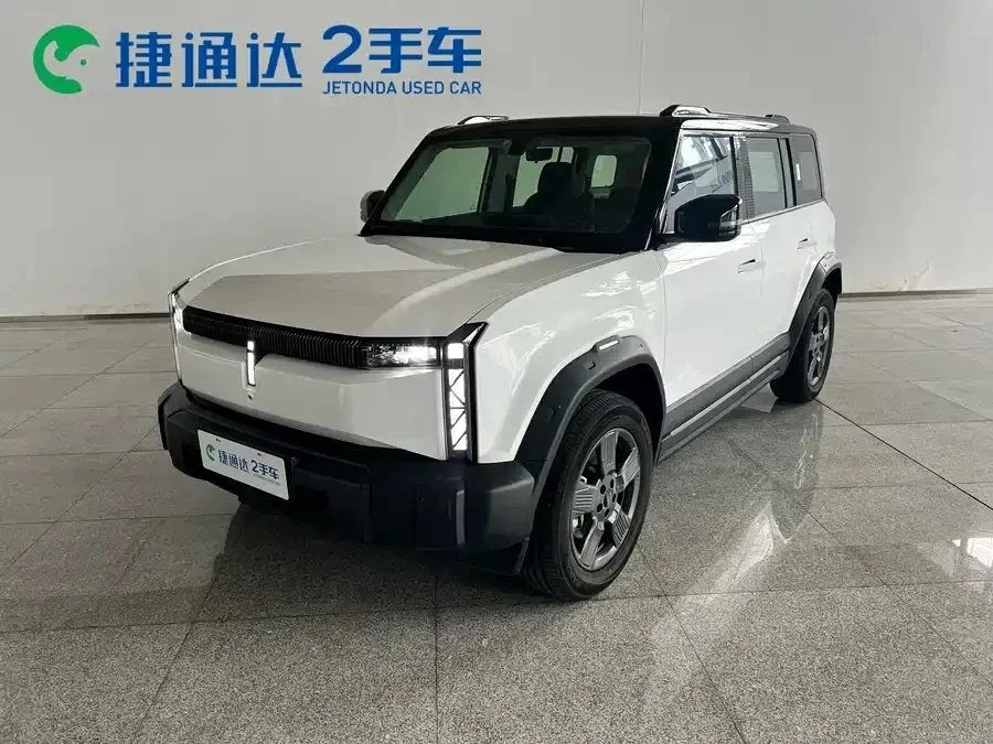 iCAR 03