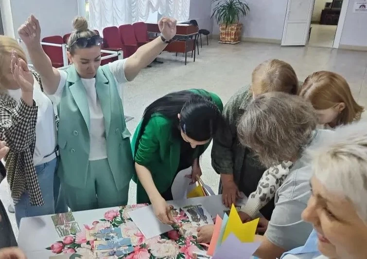 Культработники округа искали эффективные пути взаимодействия сельских домов культуры и библиотек
 
Н