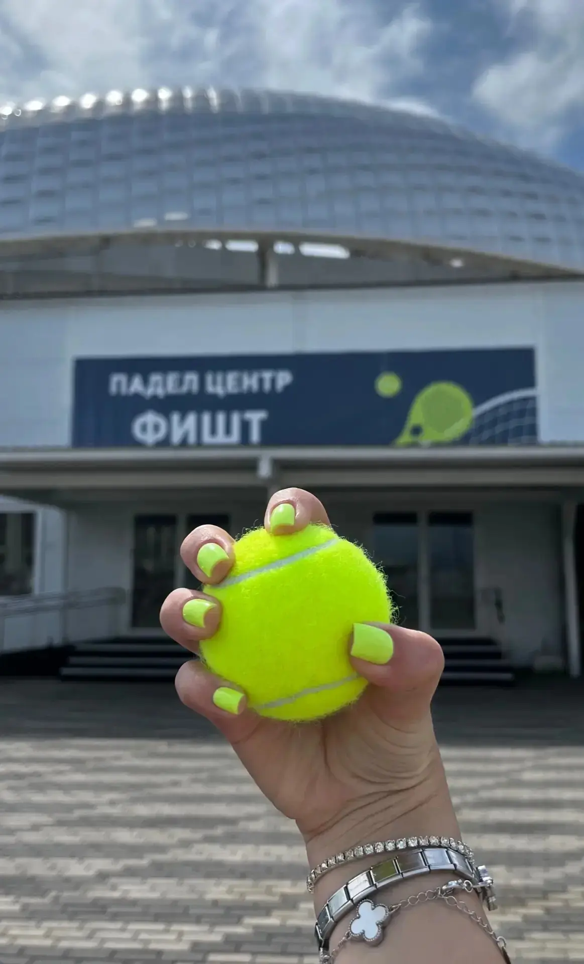 Ищете новую активность на неделю? 
Забудьте про скучные посиделки, собирайте друзей и бронируйте кор