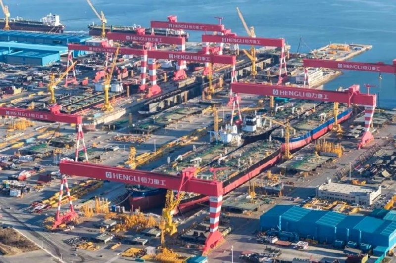 Китайская Hengli Shipyard стала одной из крупнейших судостроительных компаний в мире

Предприятие на